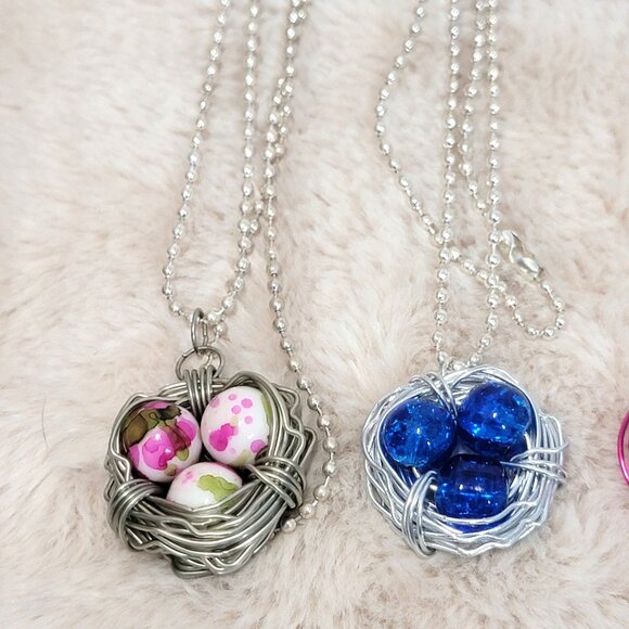 Lot of 9 Handmade Bird's Nest Beaded Necklaces on Ball Chains Great for Gifts! - Picture 2 of 6